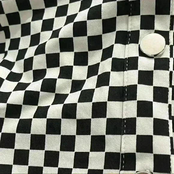 Carmen Marc Valvo Checkered Button down Blouse - Picture 6 of 11